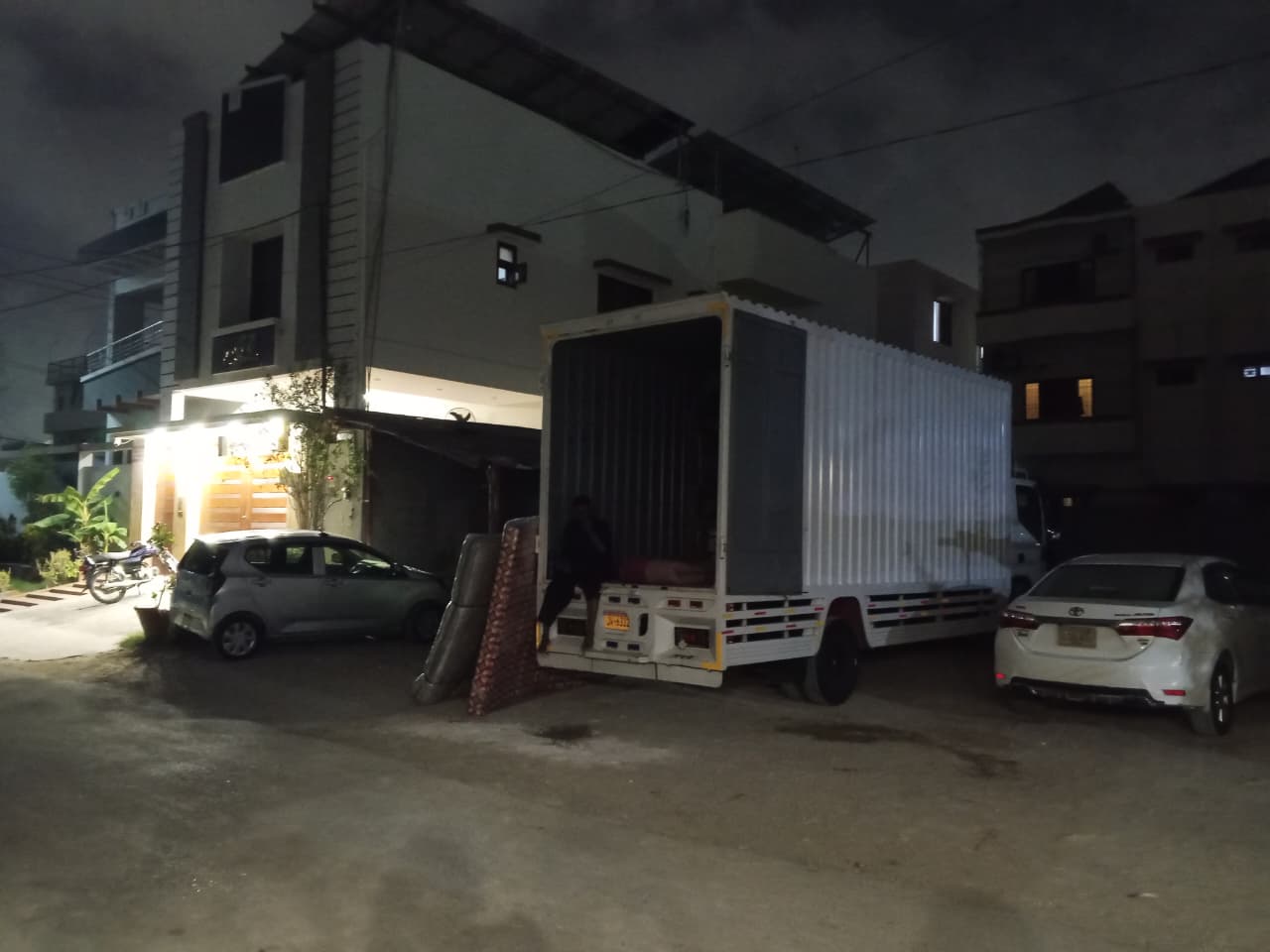 House shifting service